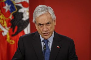 Gobierno informa que Piñera se tomó un día de vacaciones y que trabajará desde fuera de La Moneda