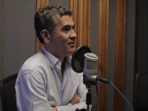 El rechazo a ex director de Canal 13 por criticar a profesor Roberto Campos