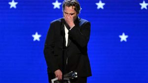 Veganismo, salud mental y la muerte de su hermano: Las confesiones de Joaquin Phoenix en la temporada de premios