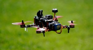 Vigilancia aérea: Drones de Carabineros intensifican vuelos sobre viviendas en Pudahuel Sur tras violenta semana de manifestaciones