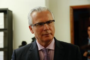 Baltasar Garzón: "Los crímenes responden a una política generalizada del gobierno chileno, al frente del que está Piñera"