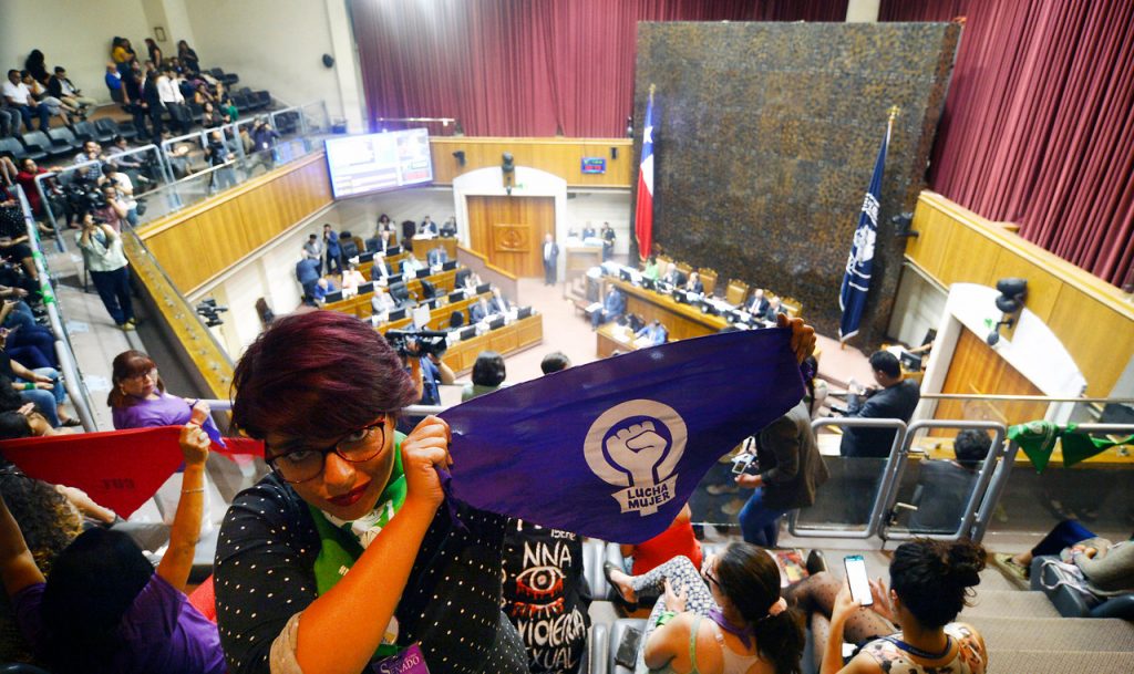 Del voto universal a la Constitución Feminista: las mujeres chilenas a la vanguardia