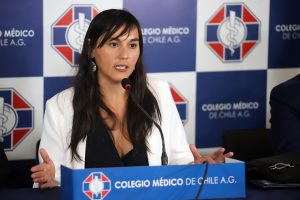 Izkia Siches desmiente a Marcela Cubillos: "Nunca llamamos a protestar"