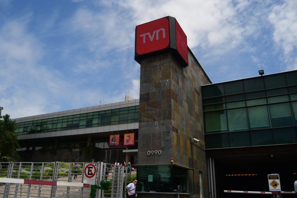 Gobierno alista nombramiento de Andrea Fresard como nueva presidenta de TVN