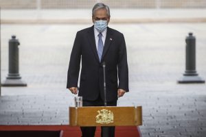 "Gran acuerdo nacional": Piñera fija los ejes y la oposición se muestra disponible