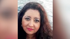 Hija de la primera funcionaria de salud víctima de COVID-19 en Chile: "Mi corazón se ha desangrado por tan súbita despedida"