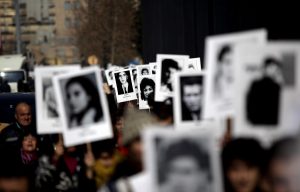 Familiares de Detenidos Desaparecidos rechazan "las nuevas intentonas" del gobierno por dejar libres a criminales de lesa humanidad