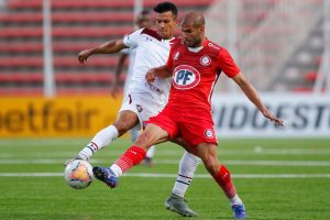 Unión La Calera vuelve a los entrenamientos y el ‘Sacha’ Sáez sufre gravísima lesión