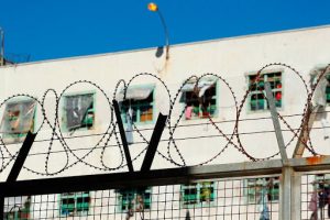 "Estamos presas, pero somos humanas también": Imputadas de Cárcel de San Miguel denuncian compleja situación sanitaria
