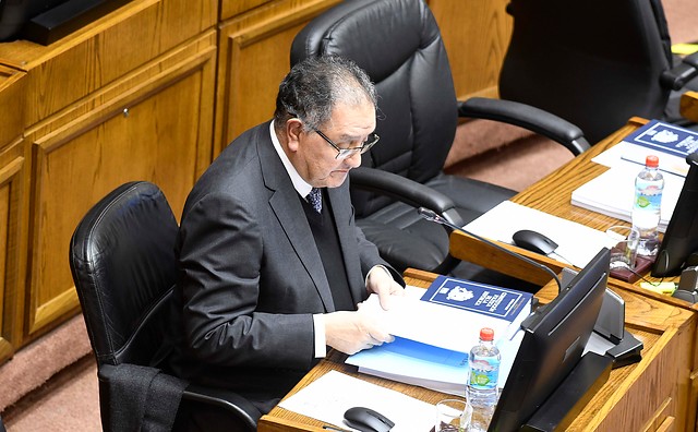 Senador Huenchumilla sobre situación en La Araucanía: «Yo creo en el camino político»