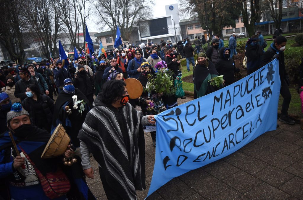 CARTA| Agresiones de civiles a personas mapuche: «La acción de estas turbas no fue detenida por las fuerzas policiales»