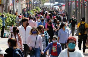 Informe ICOVID Chile: "La única región que ha mostrado una disminución de contagios es La Araucanía"