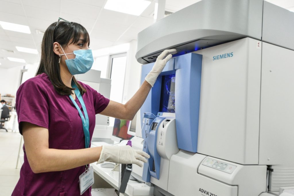 Laboratorio comunal de Valparaíso realizará test PCR con tecnología de punta