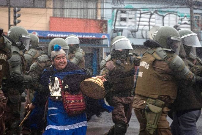 Baleados, detenidos y golpeados: La red de resistencia de la huelga de hambre mapuche que cumple 100 días
