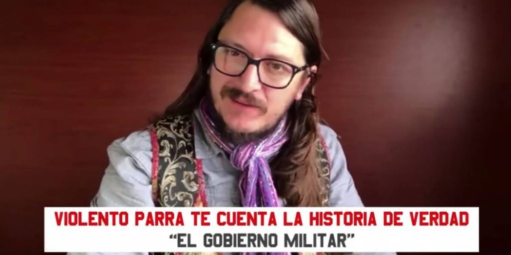 VIDEO| «Aviones de la FACH volaron sobre La Moneda lanzando flores»: La verdadera historia de Chile según Violento Parra
