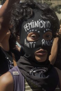 Cruces feministas: patriarcado y raza