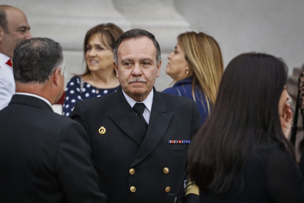 Comandante en Jefe de la Armada, almirante Julio Leiva, se contagió de COVID-19