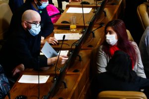 "Una maniobra política burda y cobarde de Chile Vamos": Catalina Pérez y RD respaldan a Giorgio Jackson tras sanción de la Comisión de Ética