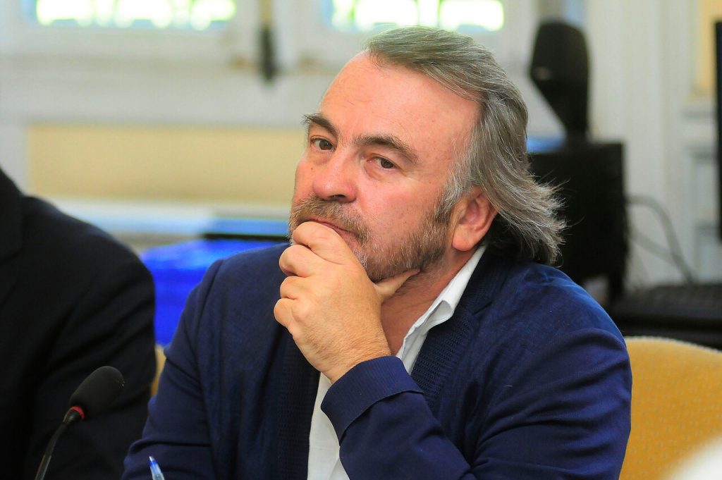 “Una ironía”: Pepe Auth sale a explicar sus dichos y aclara que no es cierto que vota en Italia