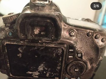 Camarógrafos denuncian daños en sus equipos por químico del carro lanzaagua de Carabineros