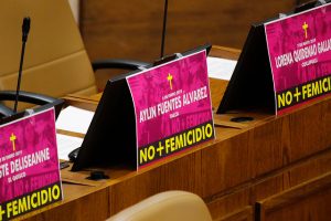 Congreso fija el 19 de diciembre como Día Nacional Contra el Femicidio