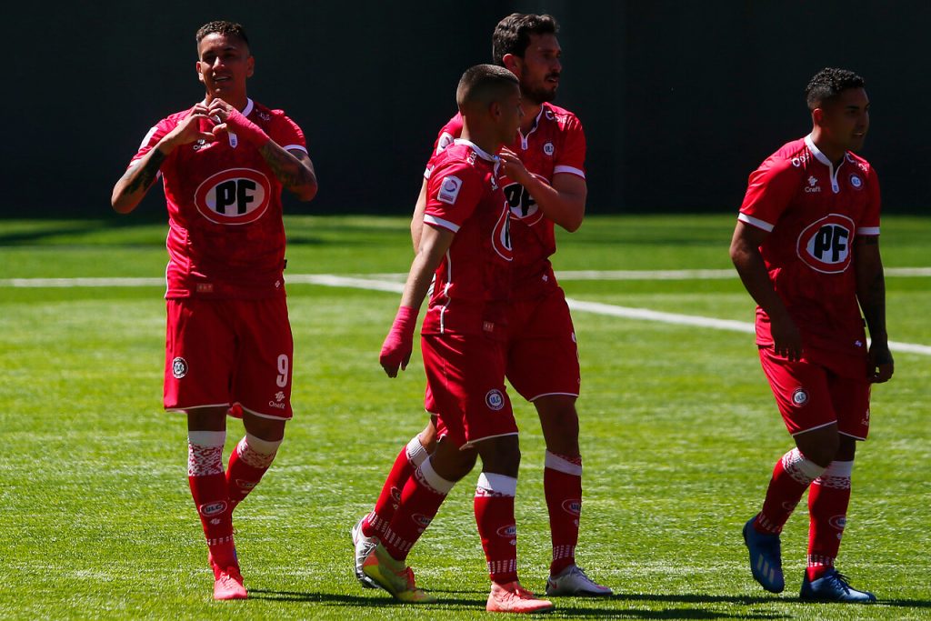 Cartelera de fútbol: Los clubes chilenos salen a representar al país en la Copa Sudamericana