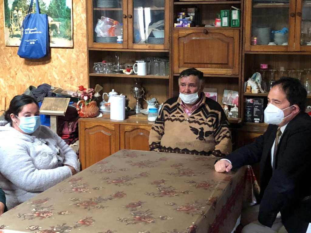 Director del INDH visita a familia de trabajador asesinado en Collipulli 