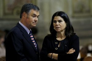 Ximena Ossandón es citada a declarar en investigación contra su hermano, el senador Manuel José