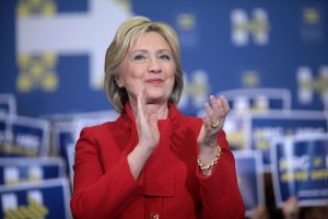 Hillary Clinton celebra que EE.UU haya "repudiado" finalmente a Donald Trump