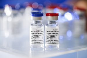 Vacunas y vacunación COVID-19: Tiempos y datos récord para enfrentar la pandemia