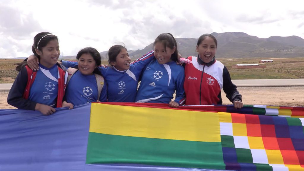 «Puerto escondido»: Película de cineasta boliviana reflexiona sobre pérdida del mar
