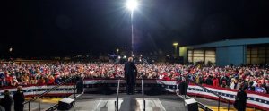 Trump cada vez más solo: Líderes republicanos se desmarcan de él y defienden el conteo de la elección presidencial