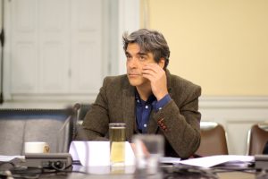 Diputado Fuenzalida recula luego de ser criticado incluso por el ex ministro Mañalich: “No soy antivacuna”