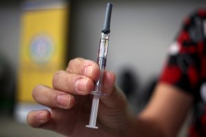 Hospital de Talagante recibe primeras dosis y comienza el proceso de vacunación contra el COVID-19