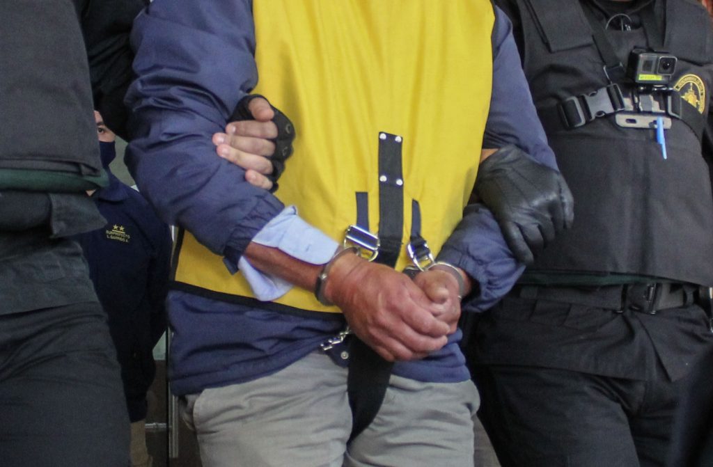 Tribunal decretó prisión preventiva para ex concejal de San Ramón que intentaba escapar del país