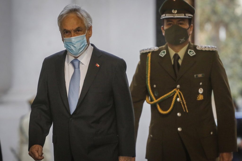 Dotará a policías con “nuevos y poderosos instrumentos”: Piñera firma proyecto de ley contra el crimen organizado