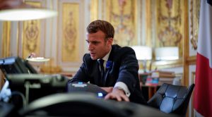 Emmanuel Macron entra en aislamiento tras contagiarse de coronavirus