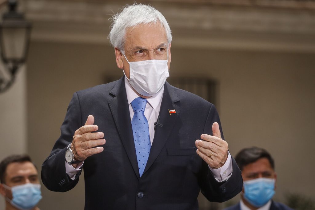 Piñera promulga ley que permite una pensión anticipada para personas con enfermedades terminales