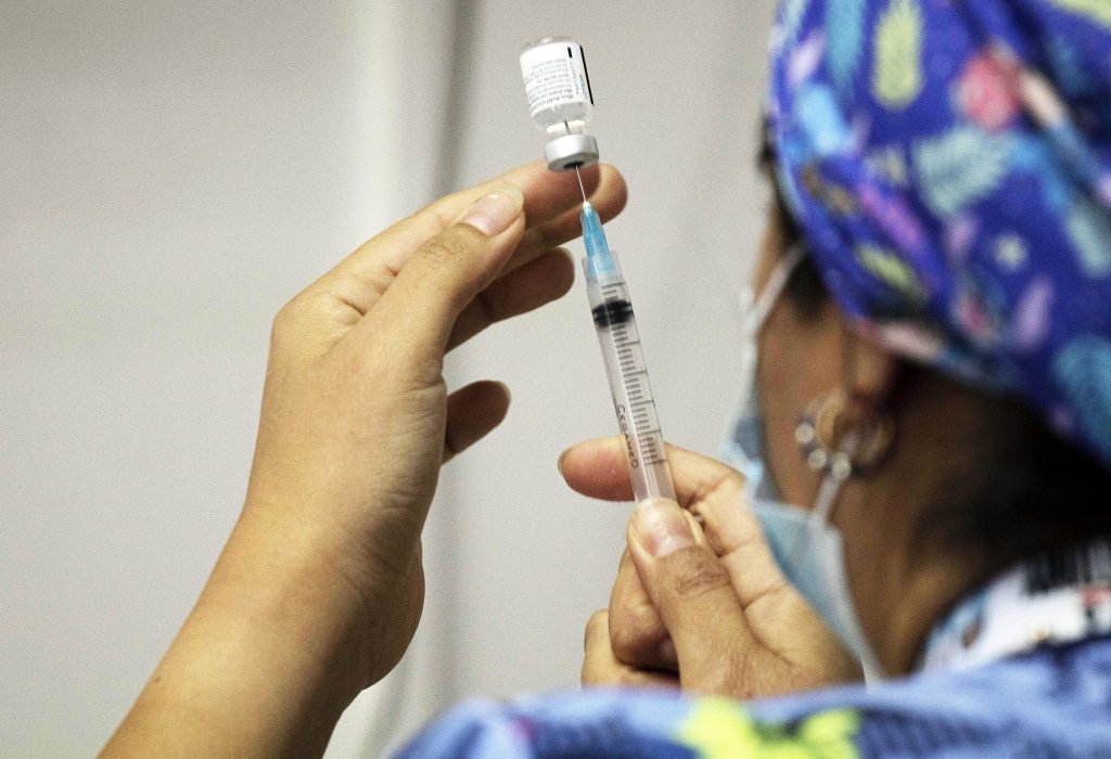 COVID-19: Novavax dice que su vacuna tiene una eficacia del 89,3%