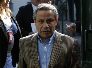 Viejo conocido: Ex carabinero Sebastián Zamora designa como abogado al ex fiscal Alejandro Peña en el caso Pío Nono
