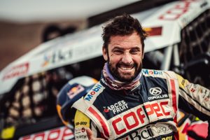 ¡Grande Chaleco López! Piloto chileno gana la primera etapa del Dakar 2023 en ligeros