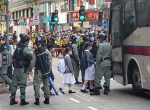 Hong Kong detiene a 53 opositores bajo la polémica Ley de Seguridad china