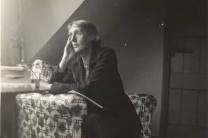 CRÍTICA| Virginia Woolf: La escritura clara, lúcida y desprovista de florituras o excesos