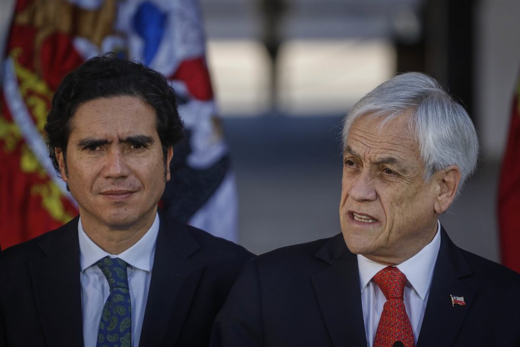 Ignacio Briones: «El Presidente tiene que lidiar con una coalición que perdió por completo sus convicciones»