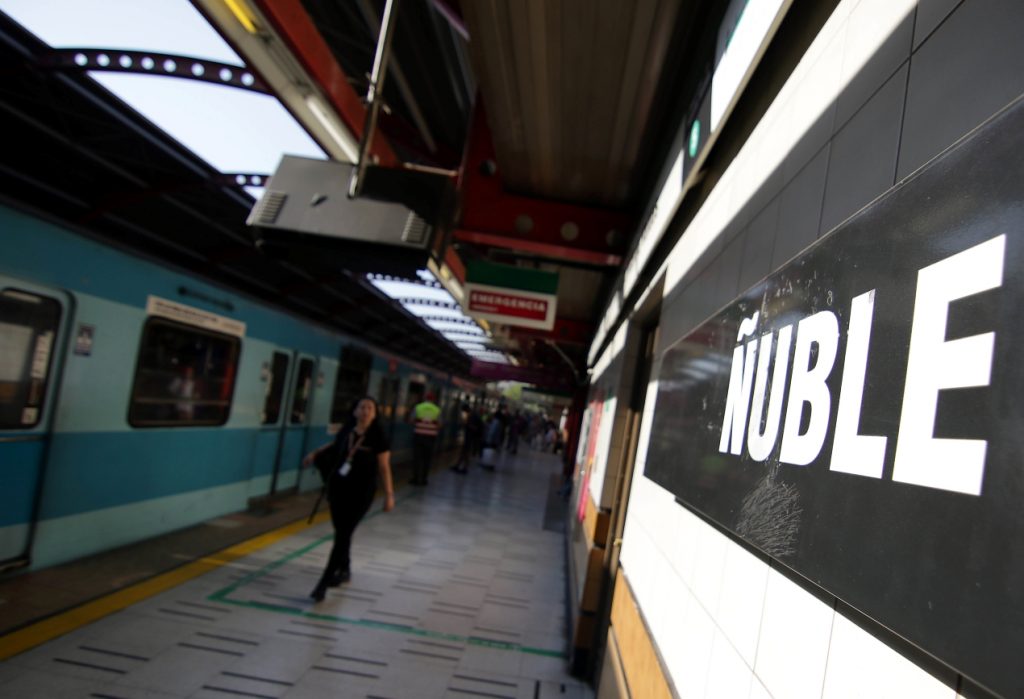 Estación Ñuble: Corte confirma fallo que absolvió a acusado por daños a vagón del Metro