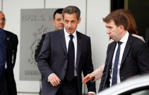 Ex presidente de Francia, Nicolás Sarkozy, es condenado a tres años de cárcel por corrupción