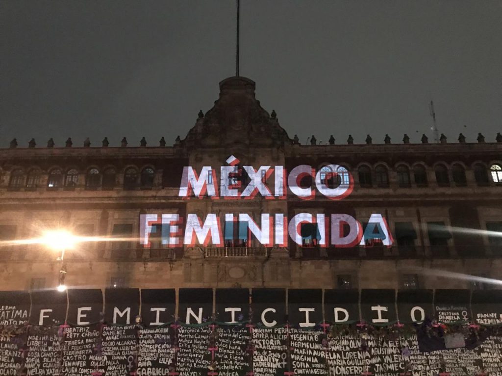 8M2021: Miles de mexicanas protestan contra el gobierno y exigen medidas concretas contra el femicidio
