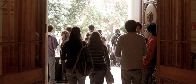 Inminente cierre de la Universidad La República: Superintendencia de Educación solicita revocar reconocimiento