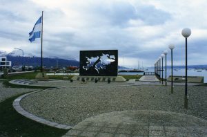 Argentina reafirma soberanía de Malvinas y denuncia militarización británica en las islas