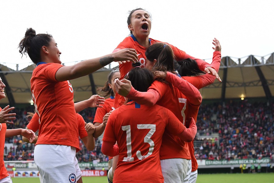 Selección Chilena Femenina ya tiene horarios para su debut en los Juegos Olímpicos: Hinchas ...